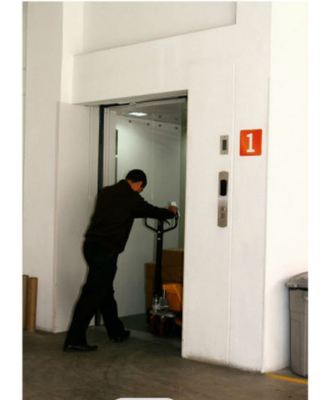 AV Drive Magazyn Winda towarowa z maszynownią 3000 kg